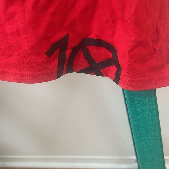 10. Deep Men’s T-shirt “ It’s Gotta be the shoes” size 2XL - Picture 4 of 5